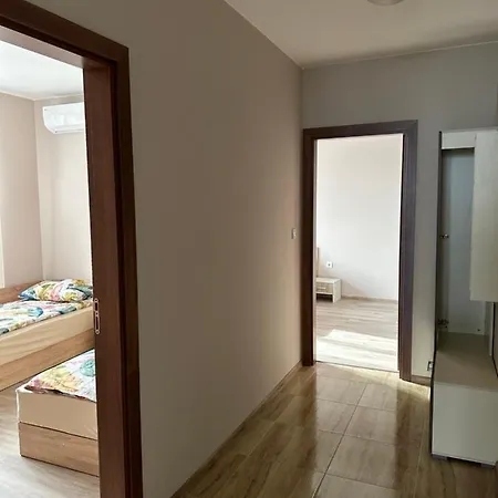Апартамент Бриз Apartment Warna